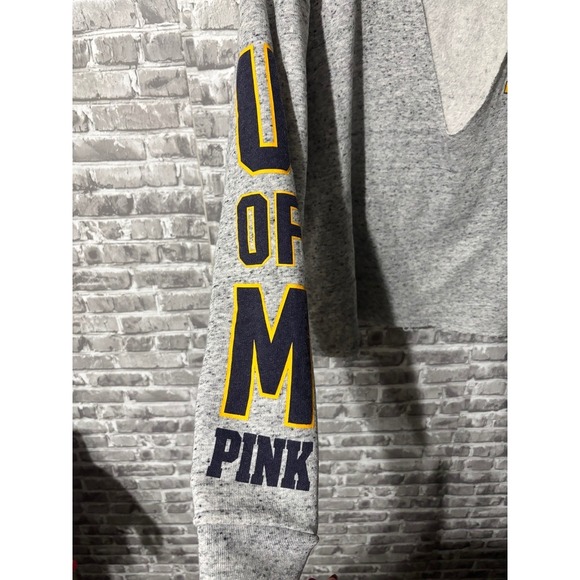 PINK Victoria's Secret UofM Hoodie - Picture 3 of 4